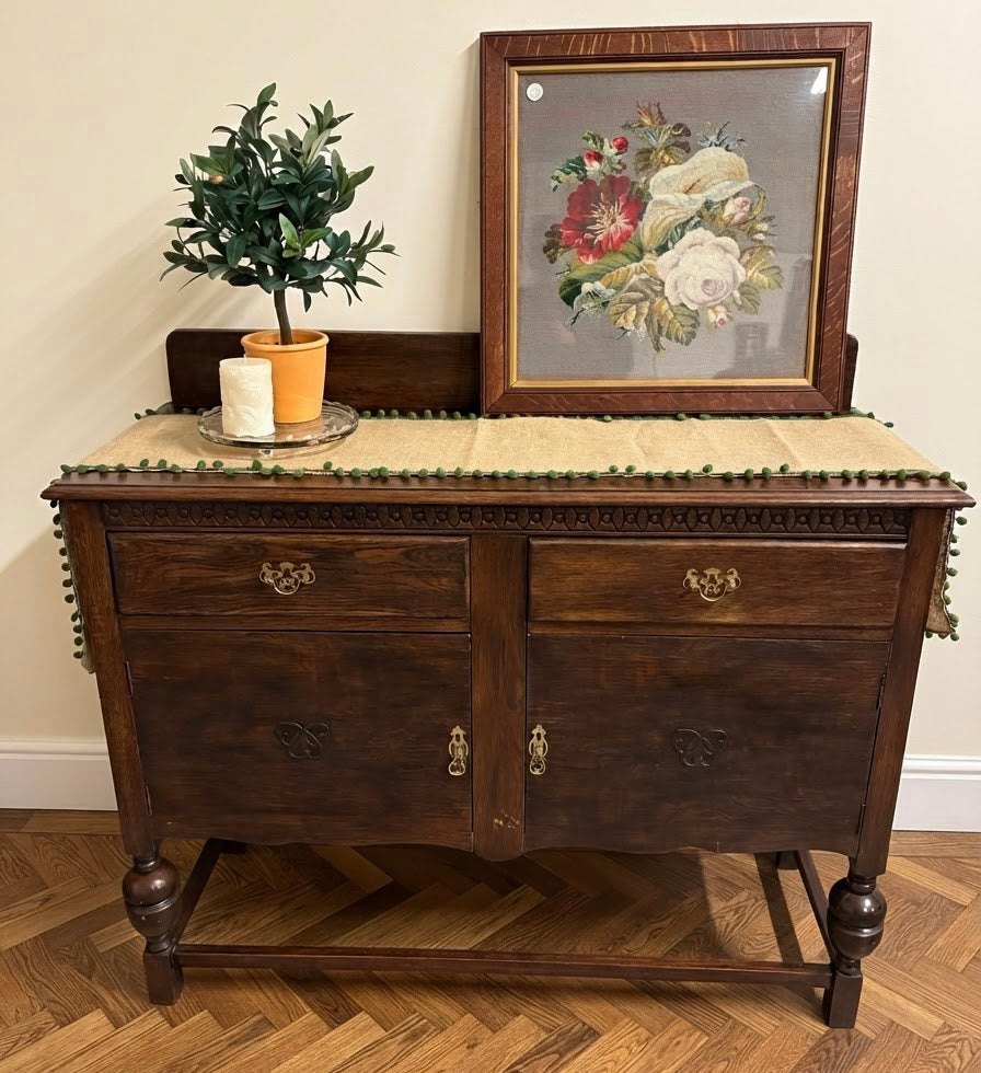 Antique Early 20thC Quality Oak sideboard Cupboard Country House Furniture