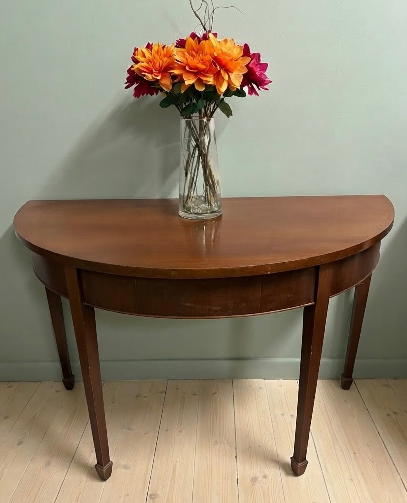 Elegant Edwardian Mahogany Demi Lune Console / Hall / Side Table